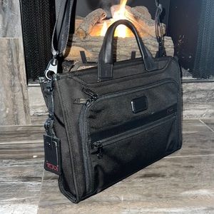 TUMI Alpha 2 Slim Deluxe Portfolio Bag